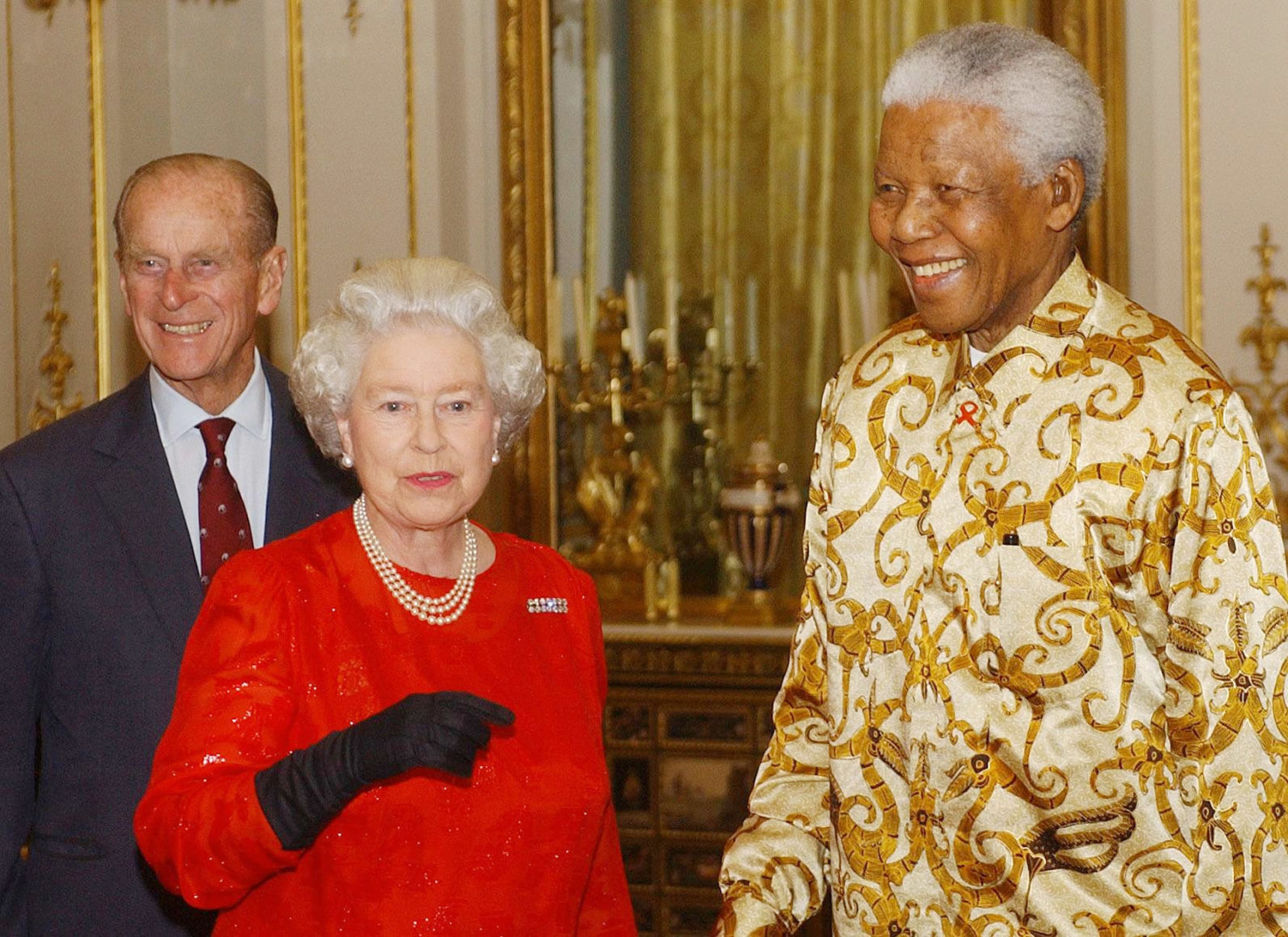 2003: Queen Elizabeth II, Prince Philip and Nelson Mandela